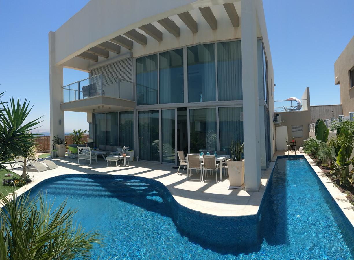 Turquoise Apartment With Pool Eilat Exteriör bild