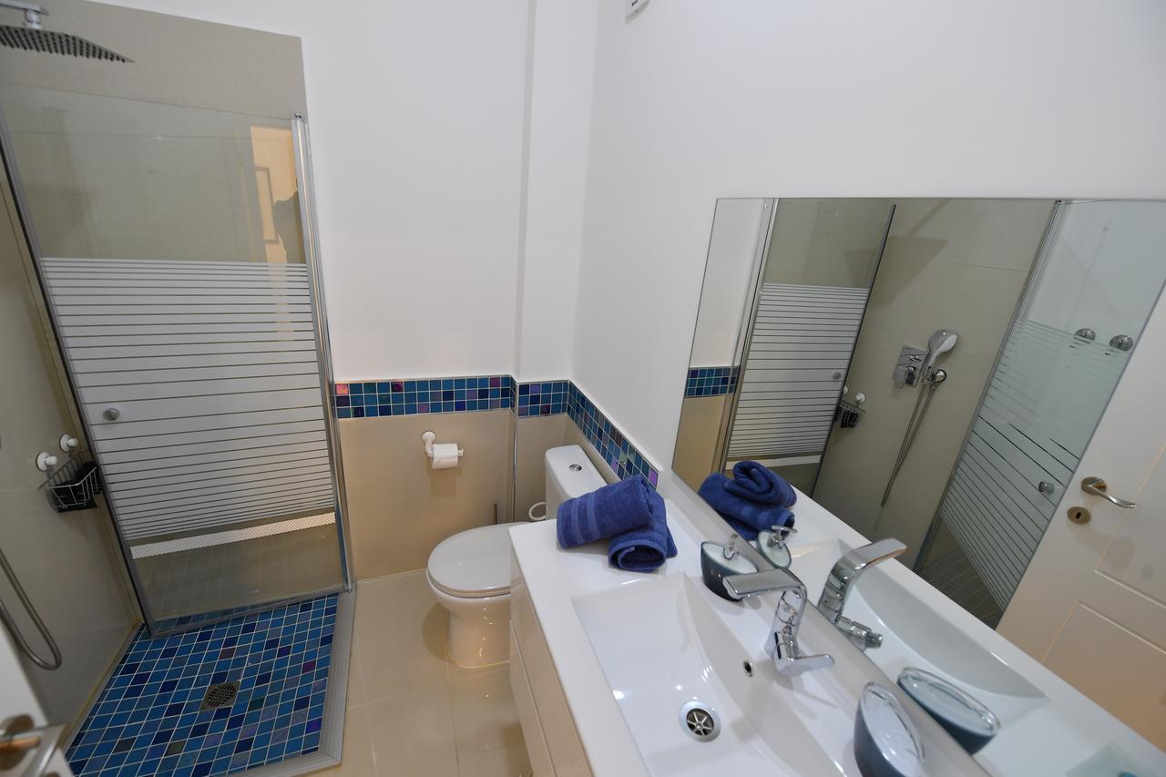 Turquoise Apartment With Pool Eilat Exteriör bild